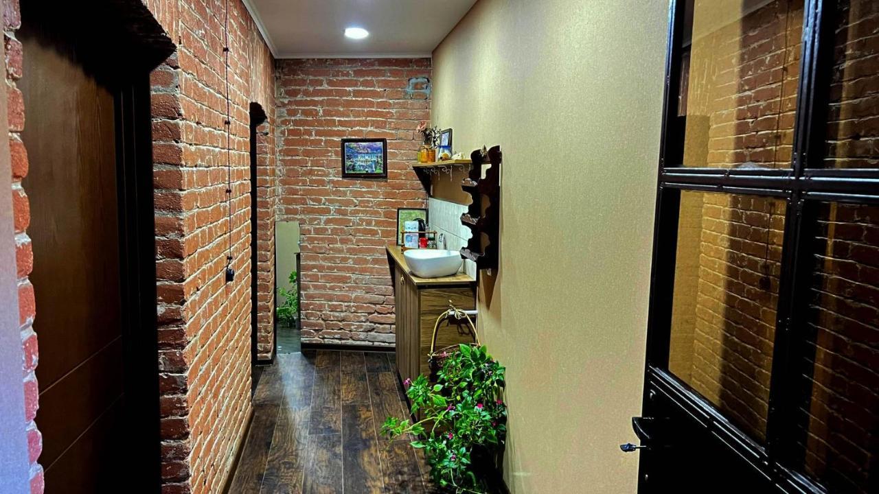 Hostel Pirosmani Tbilisi Zewnętrze zdjęcie